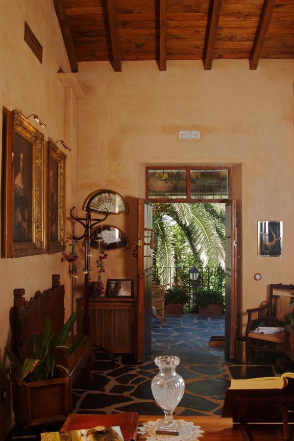 Palacio Viejo De Las Corchuelas Торрехон-эль-Рубио Экстерьер фото